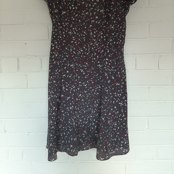 BCBG Mini Dress - Perfect for Weddings - Picture 5 of 5